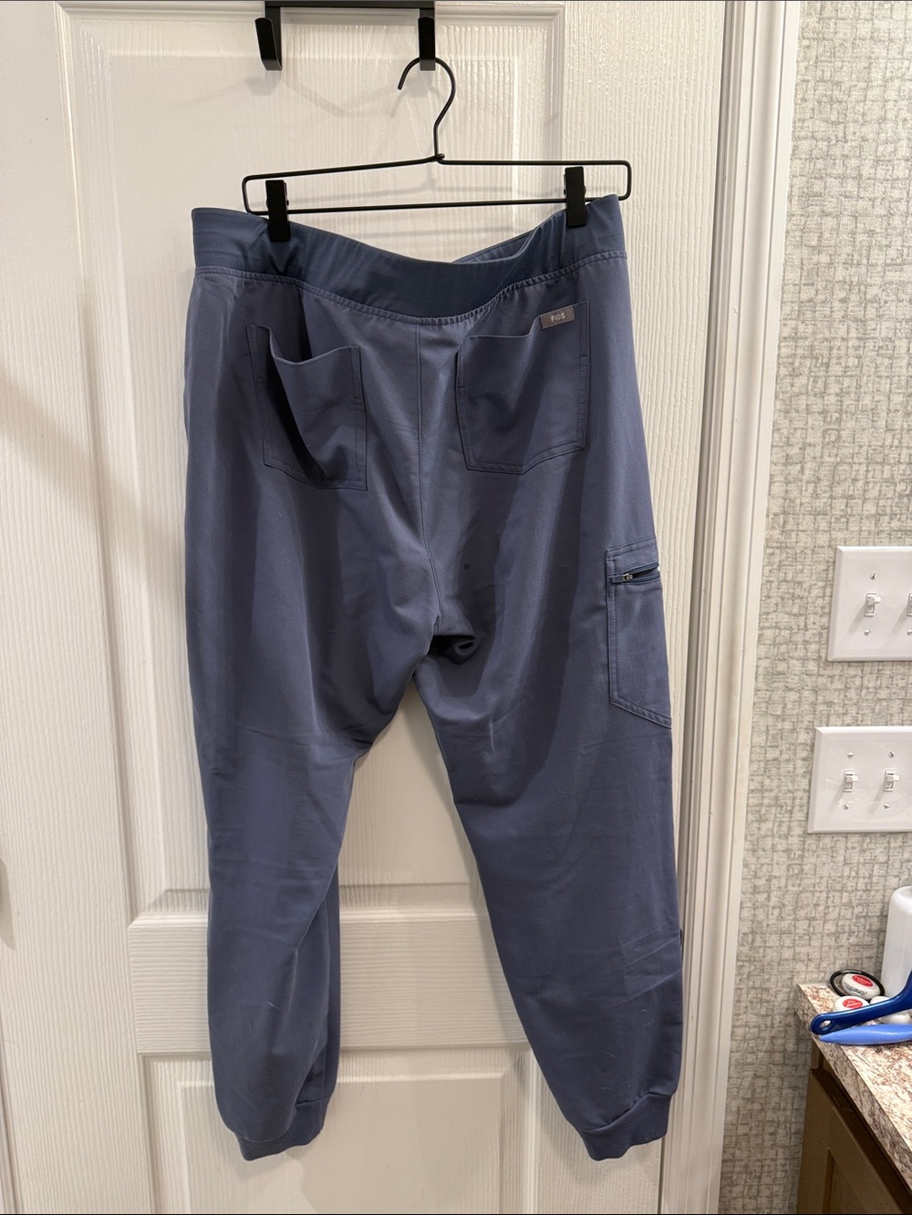 Figs Scrub Set - Picture 5 of 6